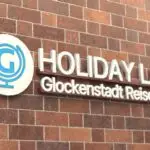 About Holidayland Reisebüro - Neue Aussenbeleuchtung
